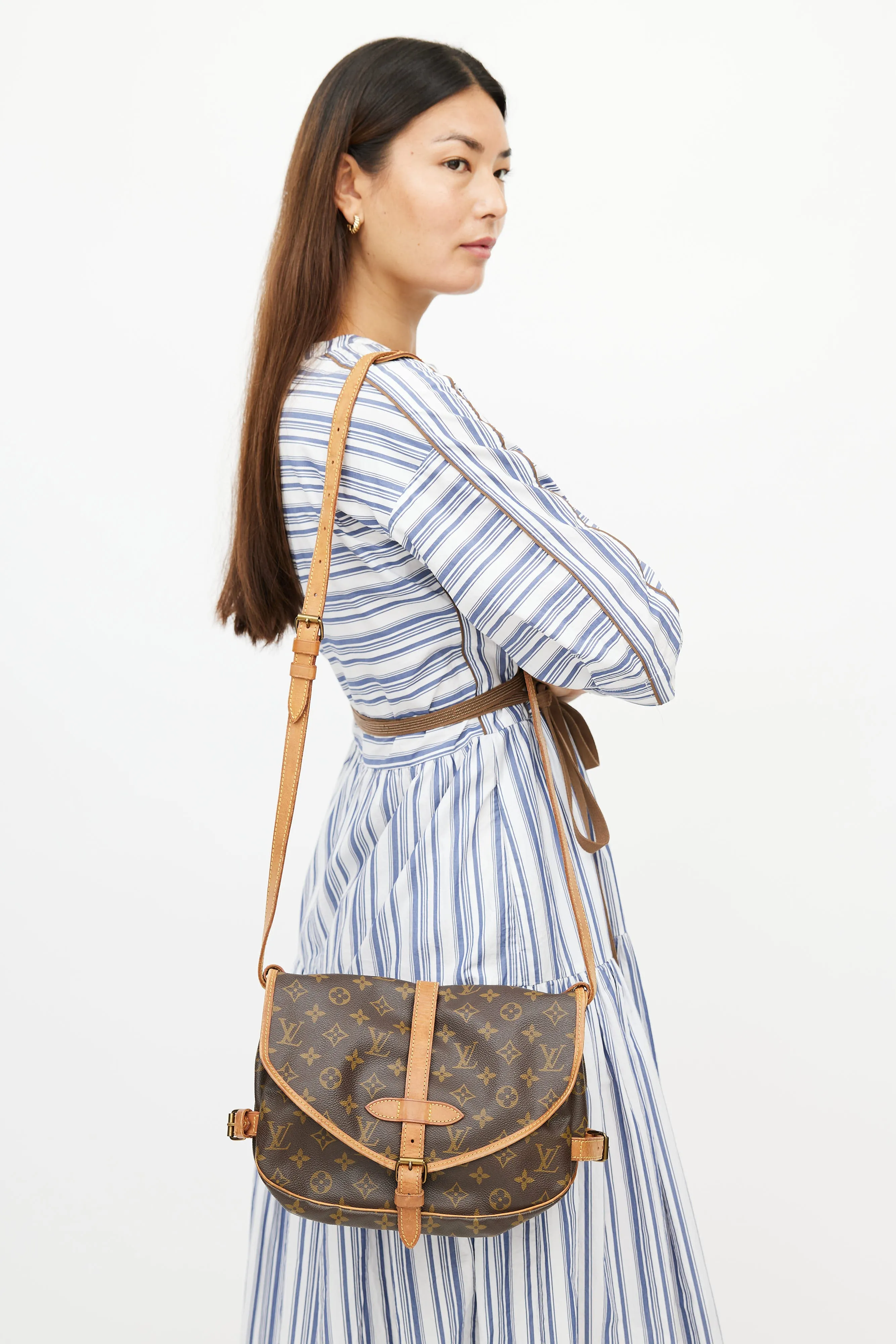 1989 Brown Monogram Saumur 25 Messenger Bag
