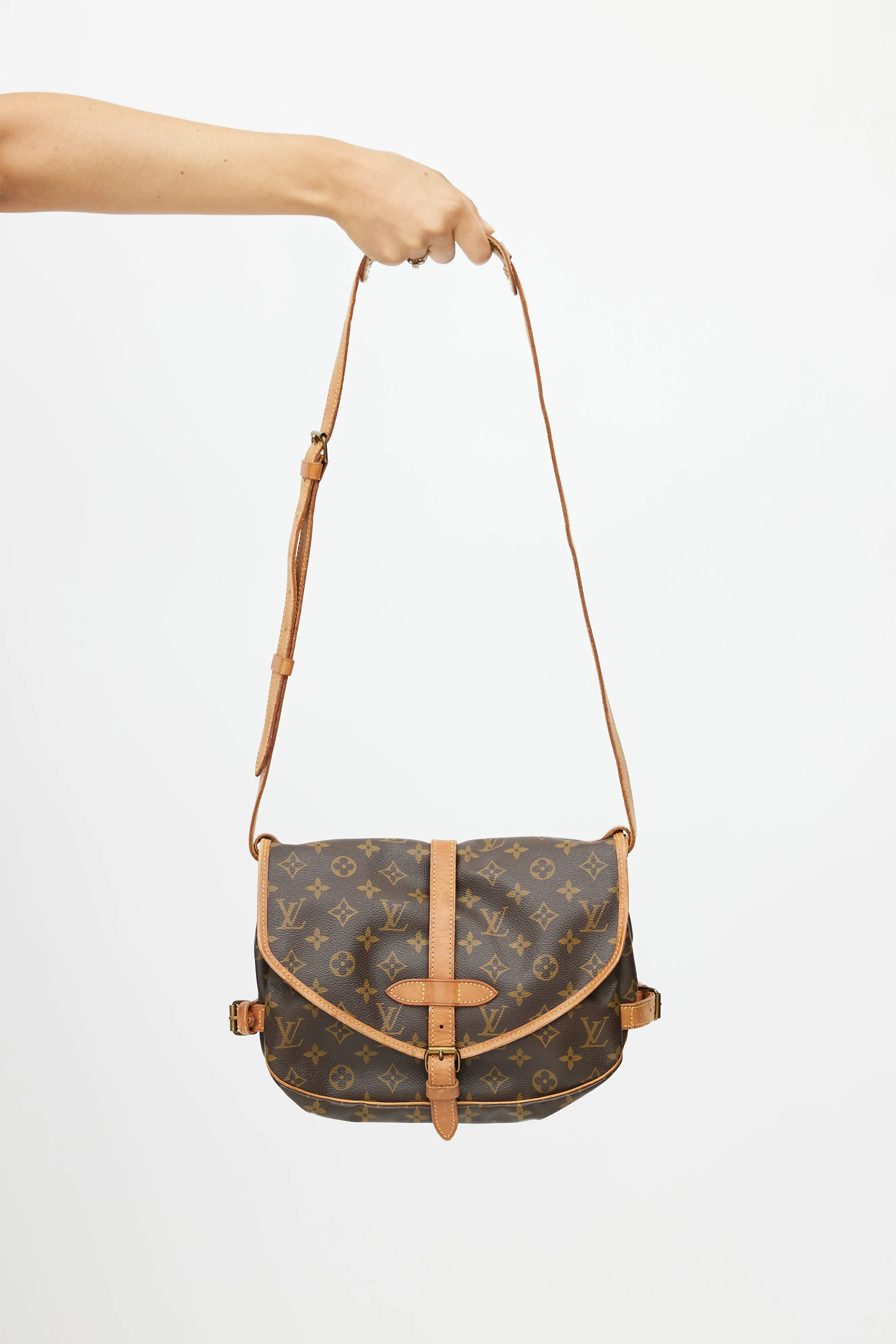 1989 Brown Monogram Saumur 25 Messenger Bag