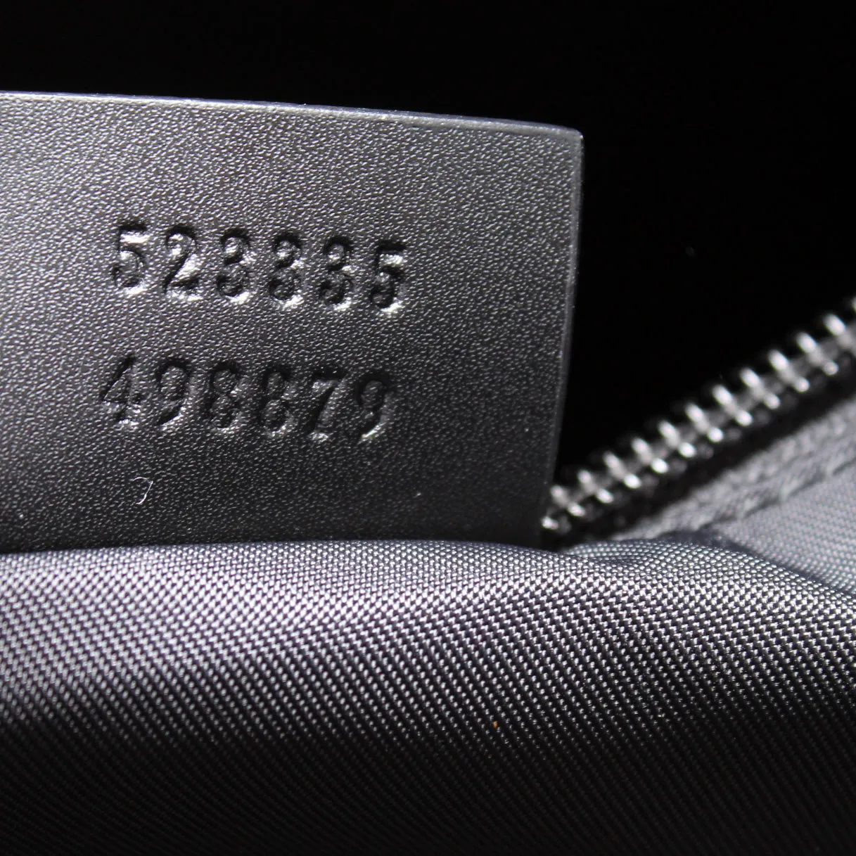 523335 GG Supreme Messenger
