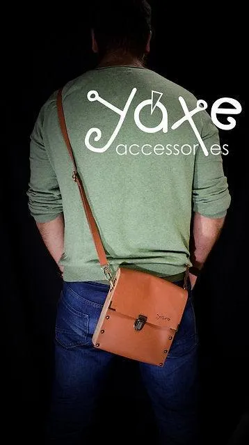Brown whisky leather and olive wood shoulder crossbody men's bag