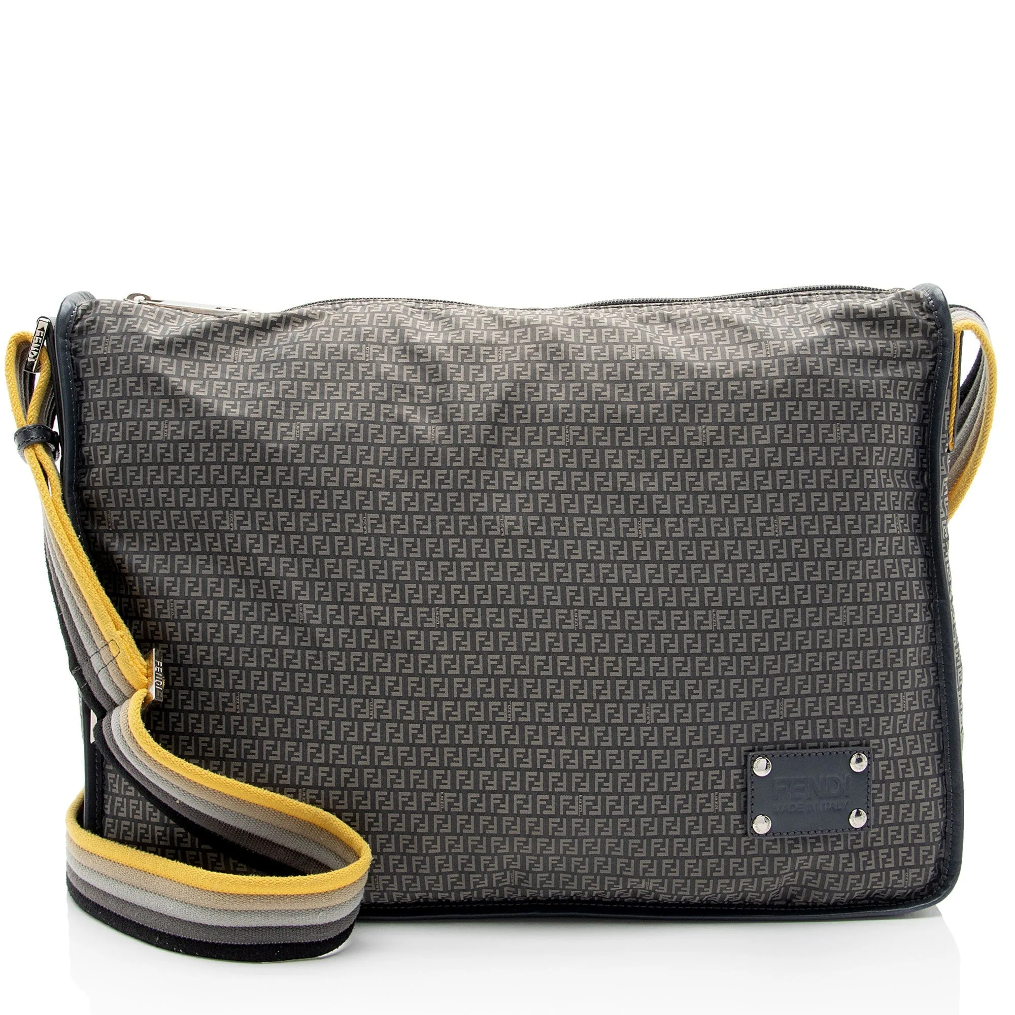 Fendi Nylon Zucchino Messenger (SHF-hFuRrv)
