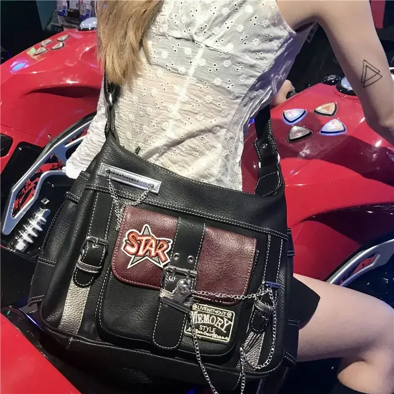 Uakiss Vintage Women Messenger Bag Fashion Y2K Chains Bolso Mujer 2024 New Subculture Punk Aesthetic Crossbody Shoulder Bags Femme