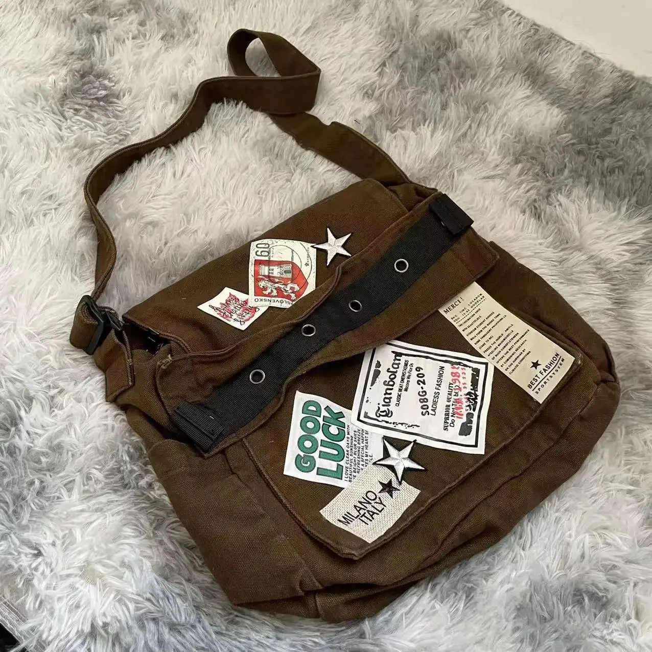 Uakiss Vintage Y2k Messenger Bag for Women Canvas Star Patch Students School Crossbody Bags American Fashion Retro Female Handbags